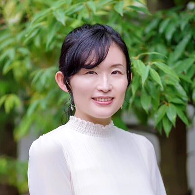 高瀬比左子さん